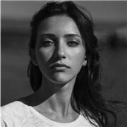 Salve ho 21 anni sono una ragazza che studia in accademia mi sono trasferita dalla Sardegna a Milano zona Peschiera Borromeo sono disponibile per spostamenti in mezzi pubblici, cerco una lavoro a chiamata in base hai miei impegni